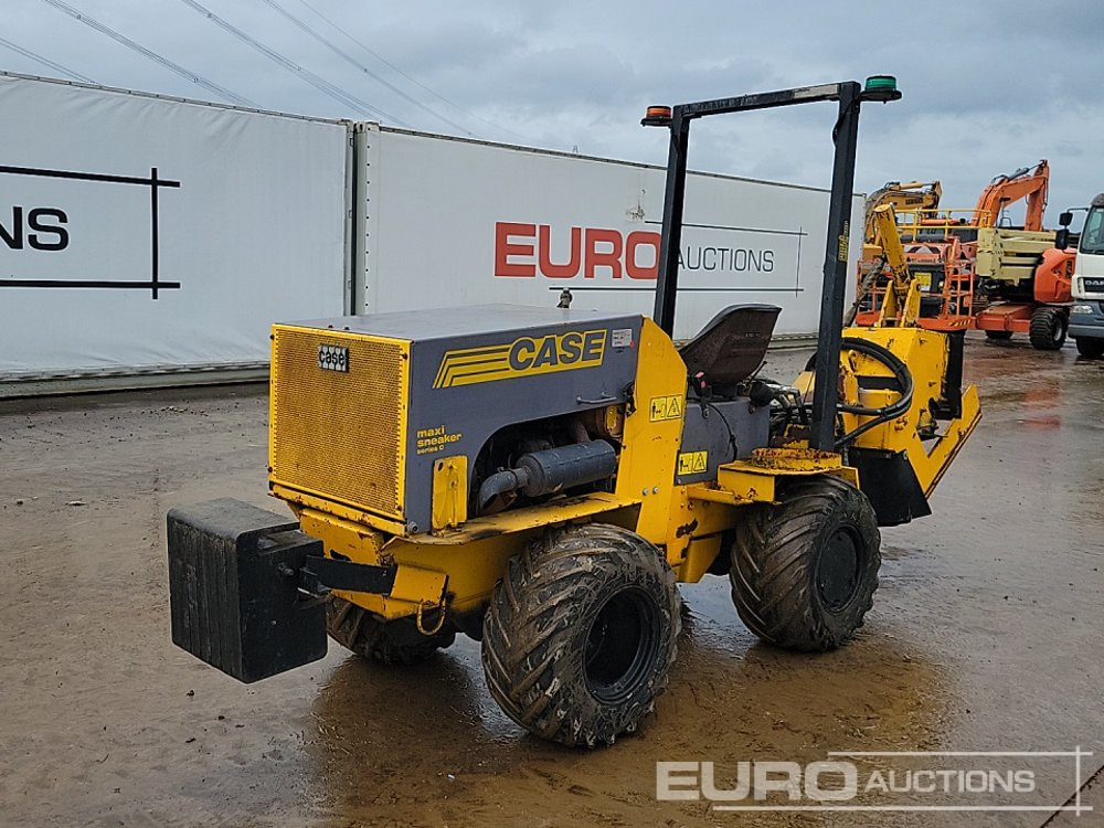 Case Maxi Sneaker - Trancheuse: photos 1 Case Maxi Sneaker - Trancheuse: photos 1