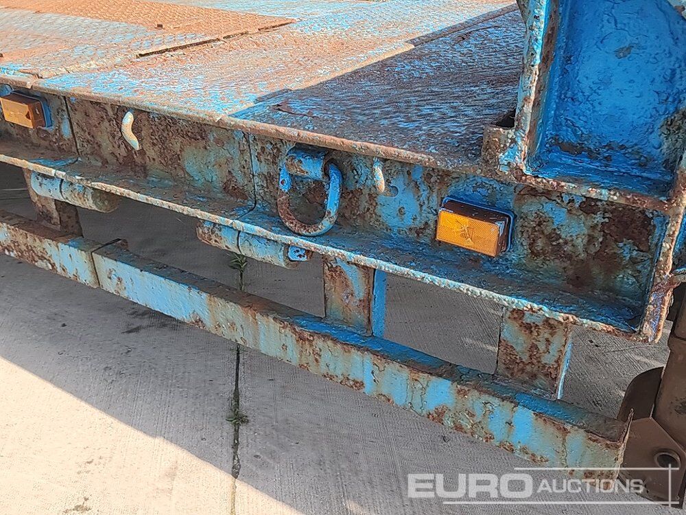 Semi-remorque surbaissé Chieftain Tri Axle Extendable Step Frame Low Loader Trailer, Hydraulic Ramps: photos 12 Semi-remorque surbaissé Chieftain Tri Axle Extendable Step Frame Low Loader Trailer, Hydraulic Ramps: photos 12