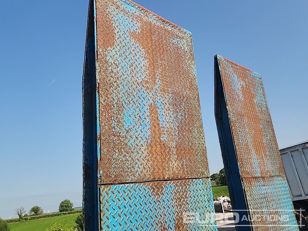 Semi-remorque surbaissé Chieftain Tri Axle Extendable Step Frame Low Loader Trailer, Hydraulic Ramps: photos 17 Semi-remorque surbaissé Chieftain Tri Axle Extendable Step Frame Low Loader Trailer, Hydraulic Ramps: photos 17