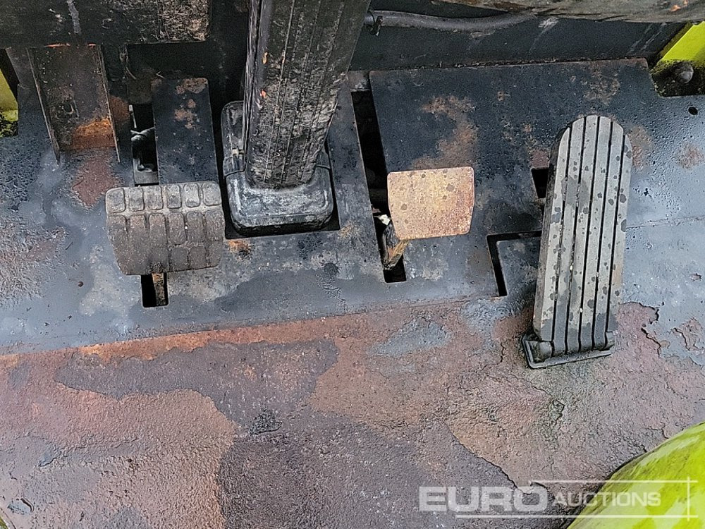 Chariot élévateur diesel Clark GTS33D: photos 24