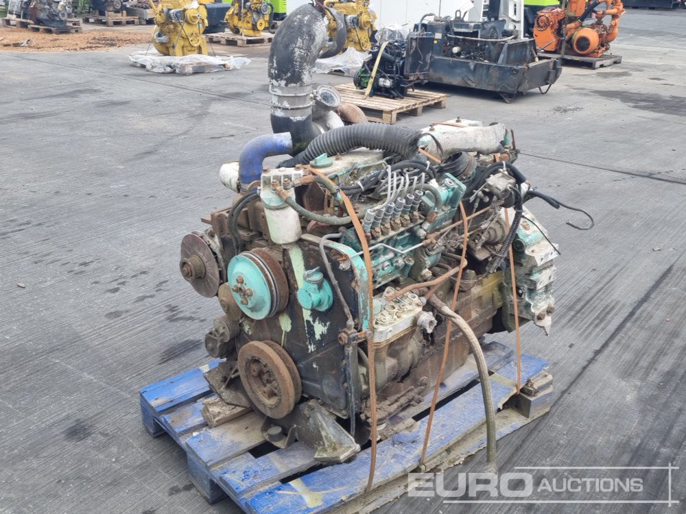 Cummins 6 Cylinder Engine - Moteur: photos 5 Cummins 6 Cylinder Engine - Moteur: photos 5