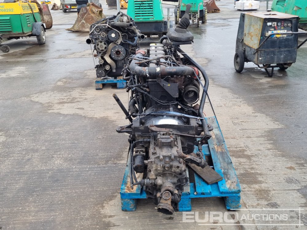 DAF 6 Cylinder Engine, Gearbox - Moteur: photos 4 DAF 6 Cylinder Engine, Gearbox - Moteur: photos 4