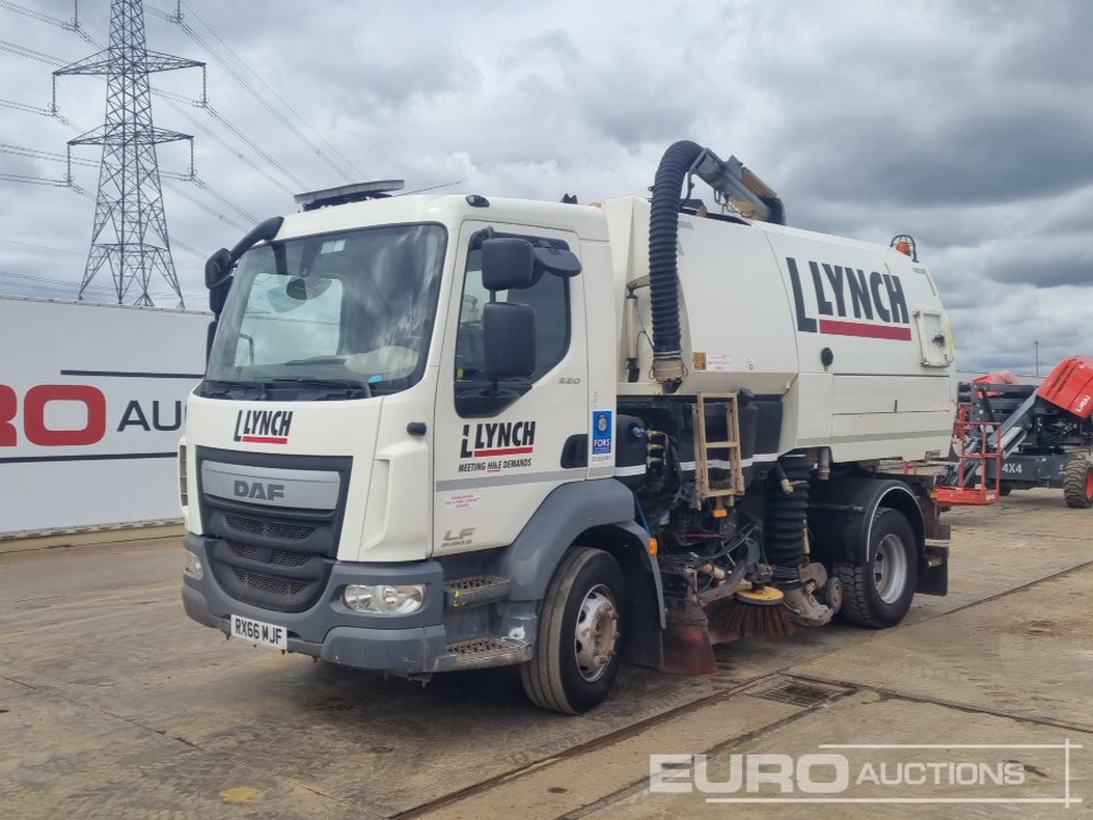 DAF LF220 - Balayeuse de voirie: photos 1 DAF LF220 - Balayeuse de voirie: photos 1