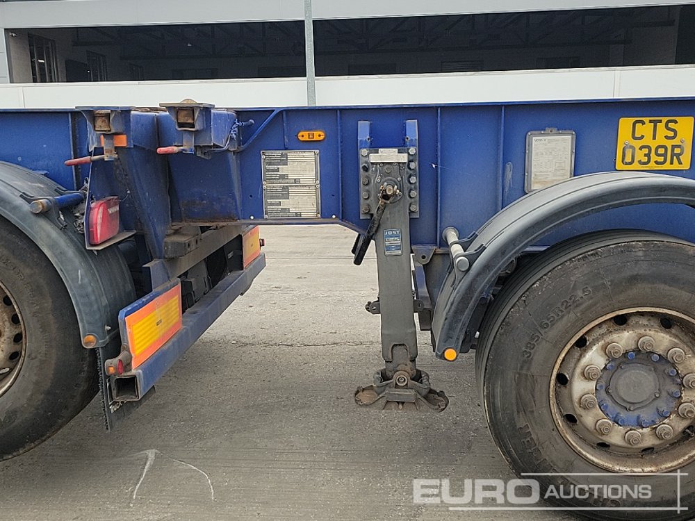 Semi-remorque plateau Dennison Trailers 4 Axle 40' Skeleton Trailer, Front Lift Axle, Twist Locks: photos 37