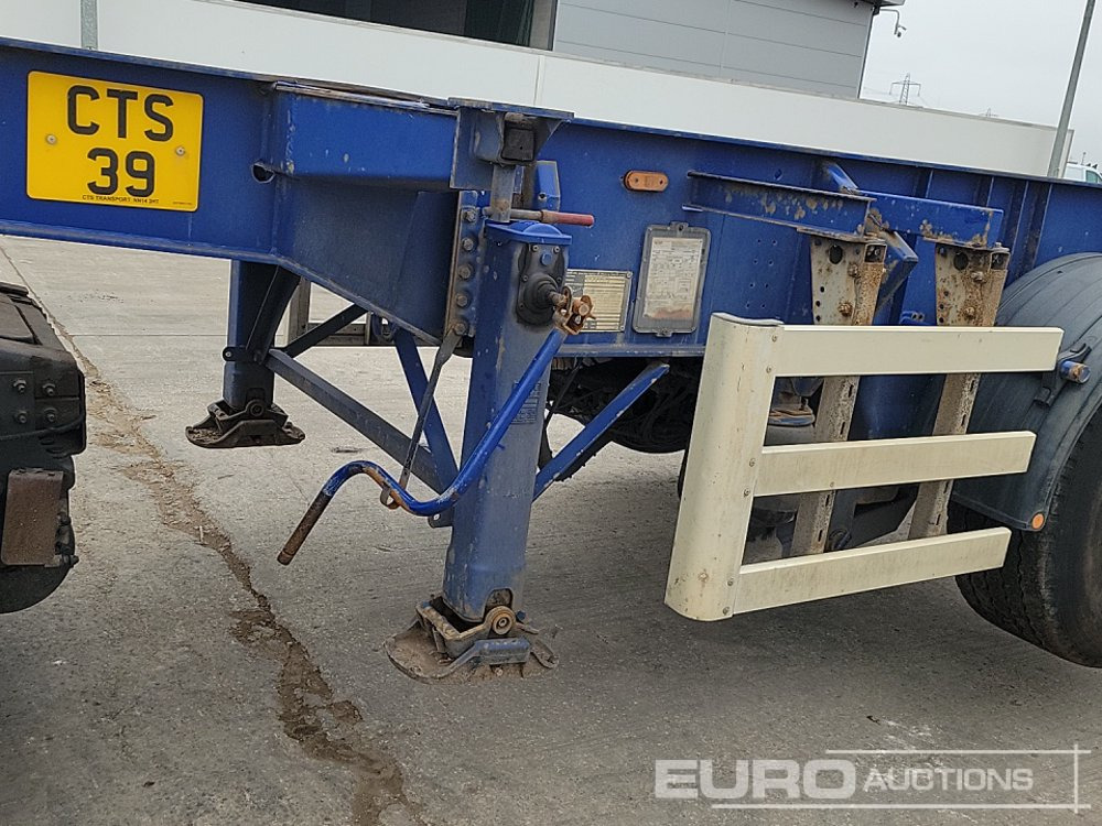 Semi-remorque plateau Dennison Trailers 4 Axle 40' Skeleton Trailer, Front Lift Axle, Twist Locks: photos 41