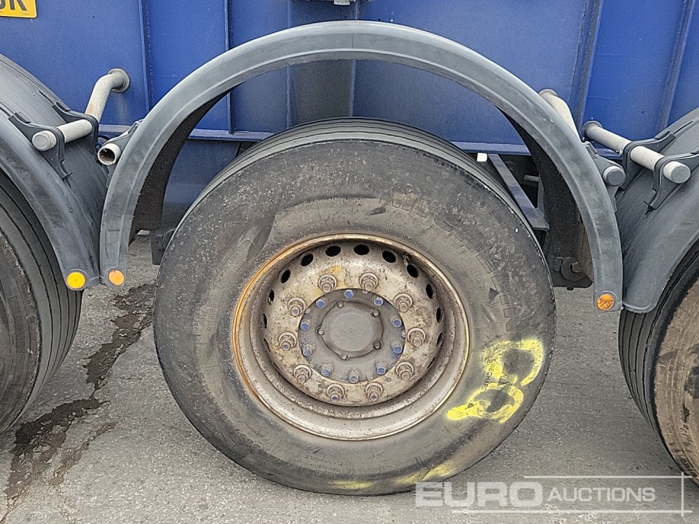 Semi-remorque plateau Dennison Trailers 4 Axle 40' Skeleton Trailer, Front Lift Axle, Twist Locks: photos 11