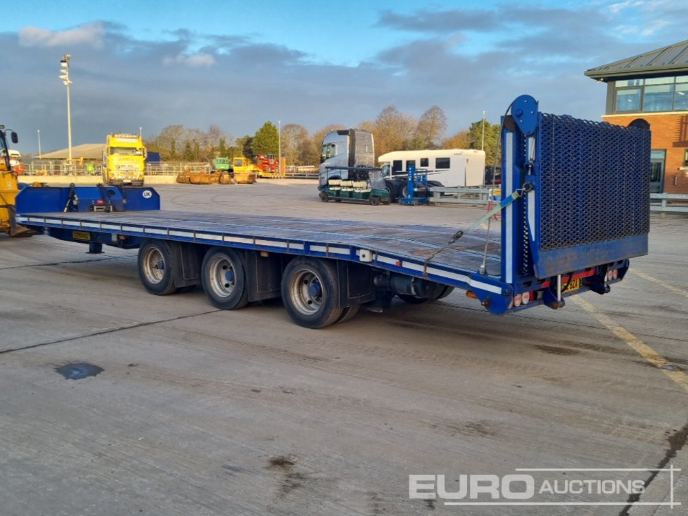 Donbur Tri Axle Drawbar Low Loader Trailer, Winch, Hydraulic Ramp - Remorque porte-engin surbaissée: photos 3 Donbur Tri Axle Drawbar Low Loader Trailer, Winch, Hydraulic Ramp - Remorque porte-engin surbaissée: photos 3