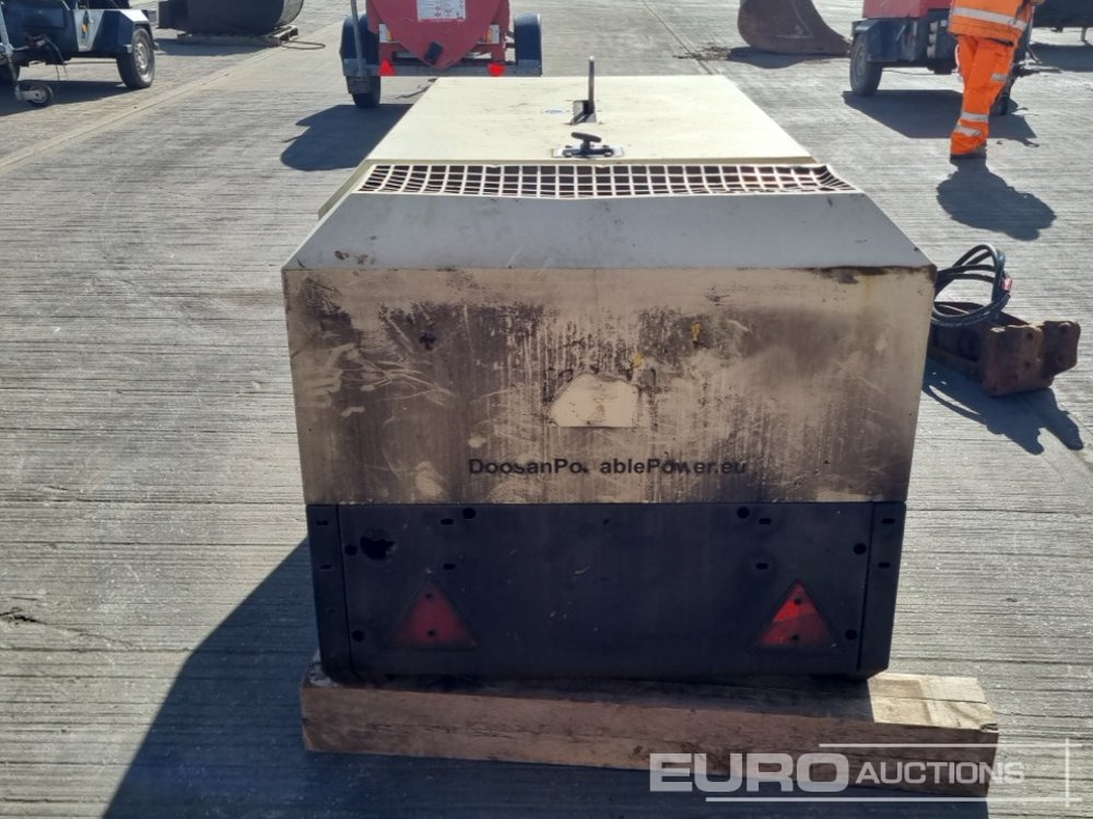 Doosan 7/41 - Compresseur d'air: photos 4 Doosan 7/41 - Compresseur d'air: photos 4