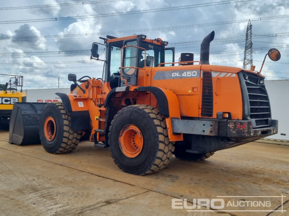 Doosan DL450 - Chargeuse sur pneus: photos 3 Doosan DL450 - Chargeuse sur pneus: photos 3