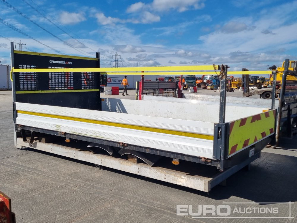 Dropside Body to suit Ford Transit - Carrosserie plateau: photos 3 Dropside Body to suit Ford Transit - Carrosserie plateau: photos 3