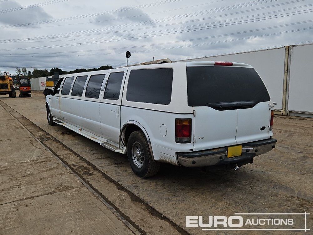 Ford Excursion - Voiture: photos 3 Ford Excursion - Voiture: photos 3