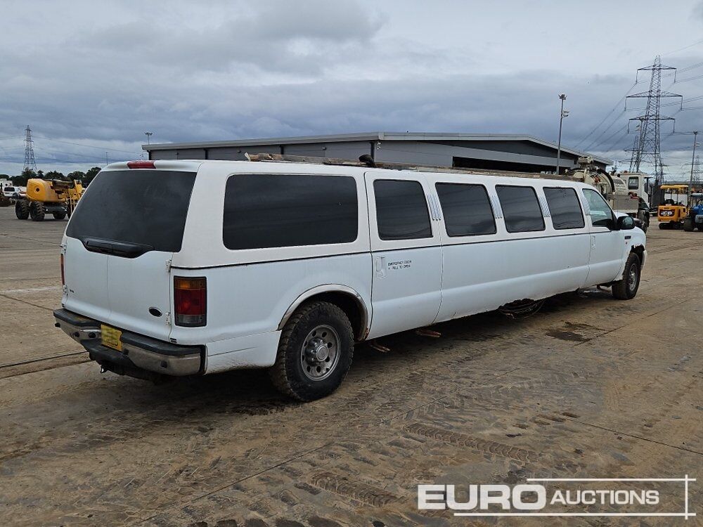 Ford Excursion - Voiture: photos 5 Ford Excursion - Voiture: photos 5