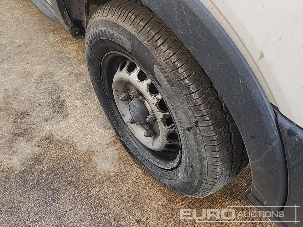 Ford Transit - Fourgon utilitaire: photos 5 Ford Transit - Fourgon utilitaire: photos 5