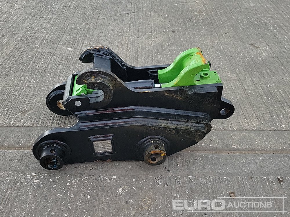 Geith Hydraulic QH 45mm Pin to suit 4-6 Ton Excavator - Attache rapide: photos 2 Geith Hydraulic QH 45mm Pin to suit 4-6 Ton Excavator - Attache rapide: photos 2