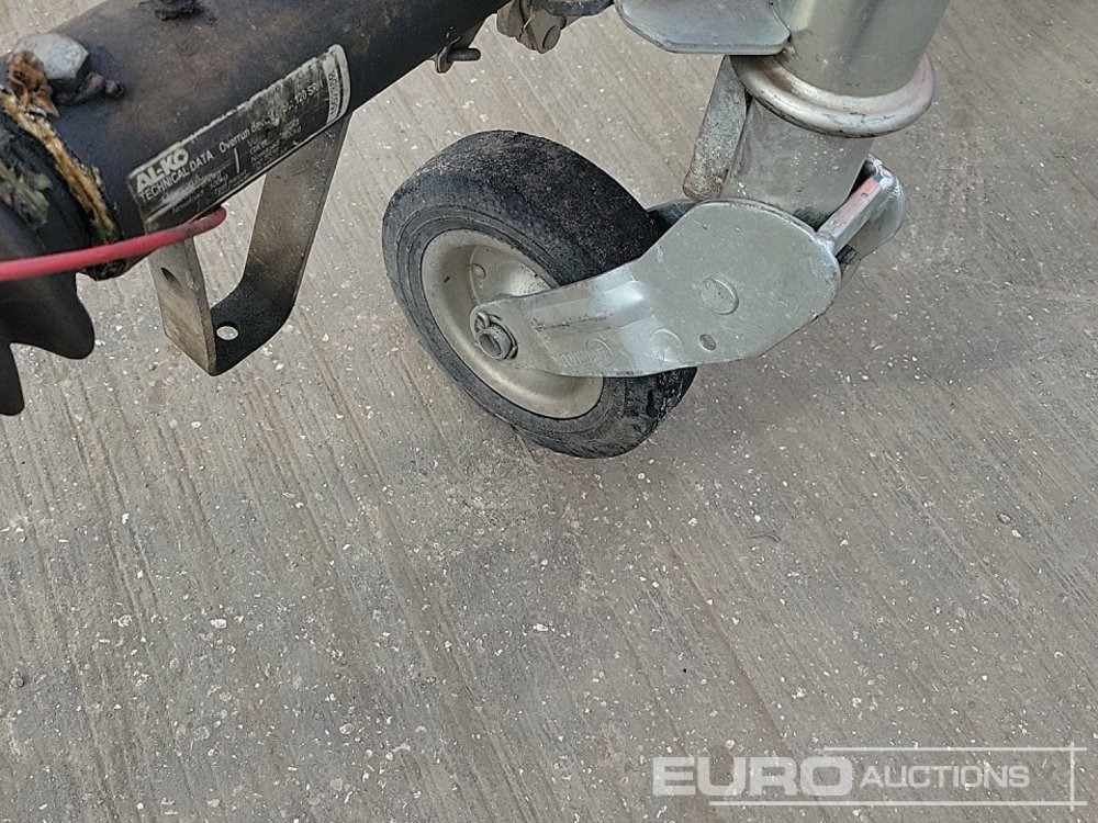 Mat d'éclairage Generac Single Axle LED Lighting Tower, Linz Engine: photos 9 Mat d'éclairage Generac Single Axle LED Lighting Tower, Linz Engine: photos 9