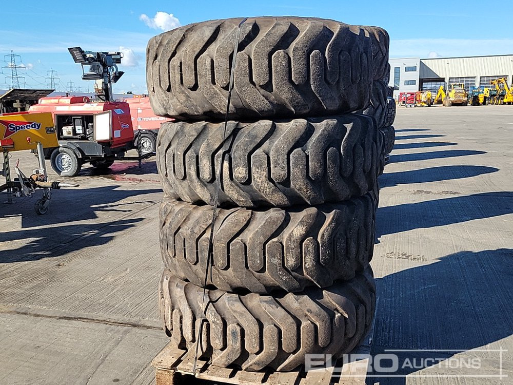 Goodyear 15.5-25 Tyre (4 of) - Pneu: photos 2 Goodyear 15.5-25 Tyre (4 of) - Pneu: photos 2