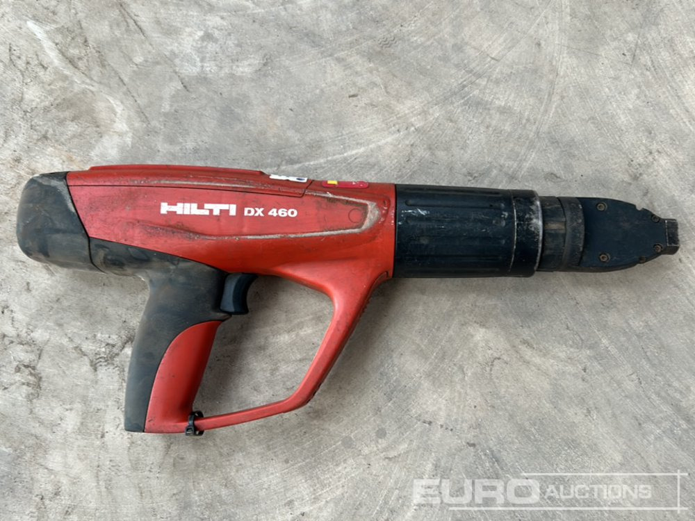 Hilti DX460 Nail Gun (Body & Case Only) - Matériel de chantier: photos 4 Hilti DX460 Nail Gun (Body & Case Only) - Matériel de chantier: photos 4