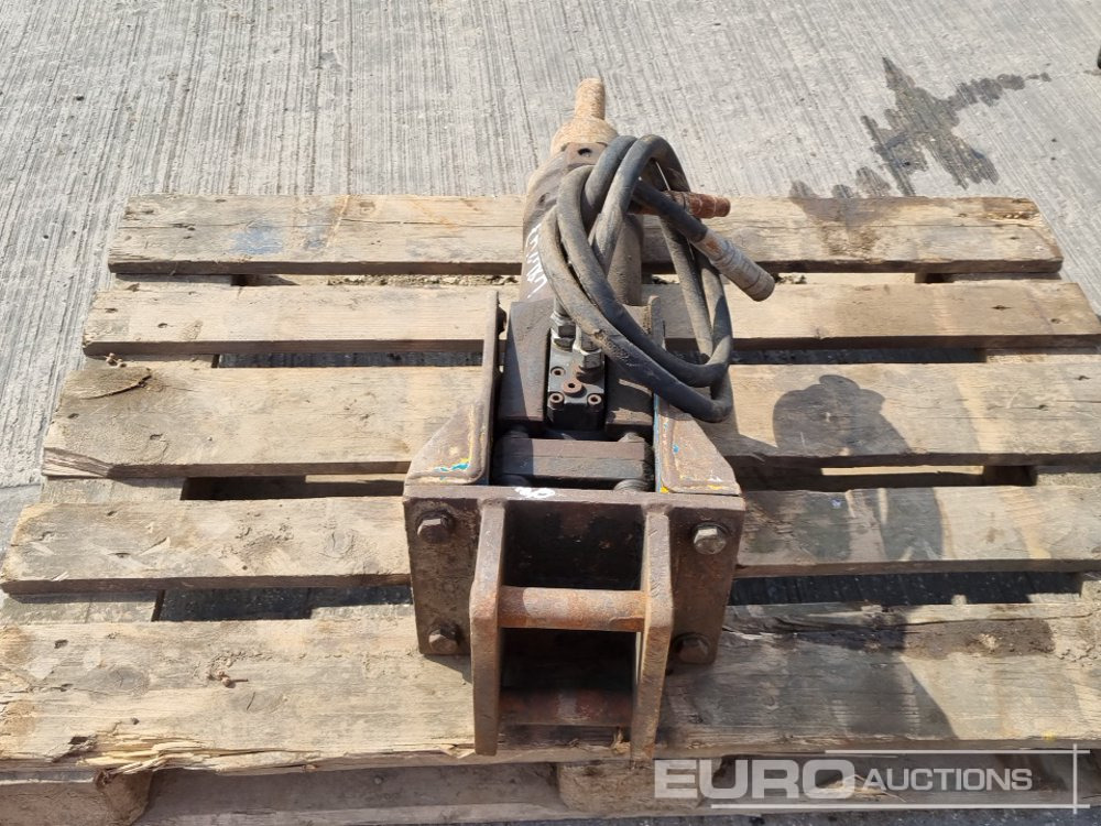 Hydraulic Breaker 30mm Pin to suit Mini Excavator - Marteau hydraulique: photos 4 Hydraulic Breaker 30mm Pin to suit Mini Excavator - Marteau hydraulique: photos 4