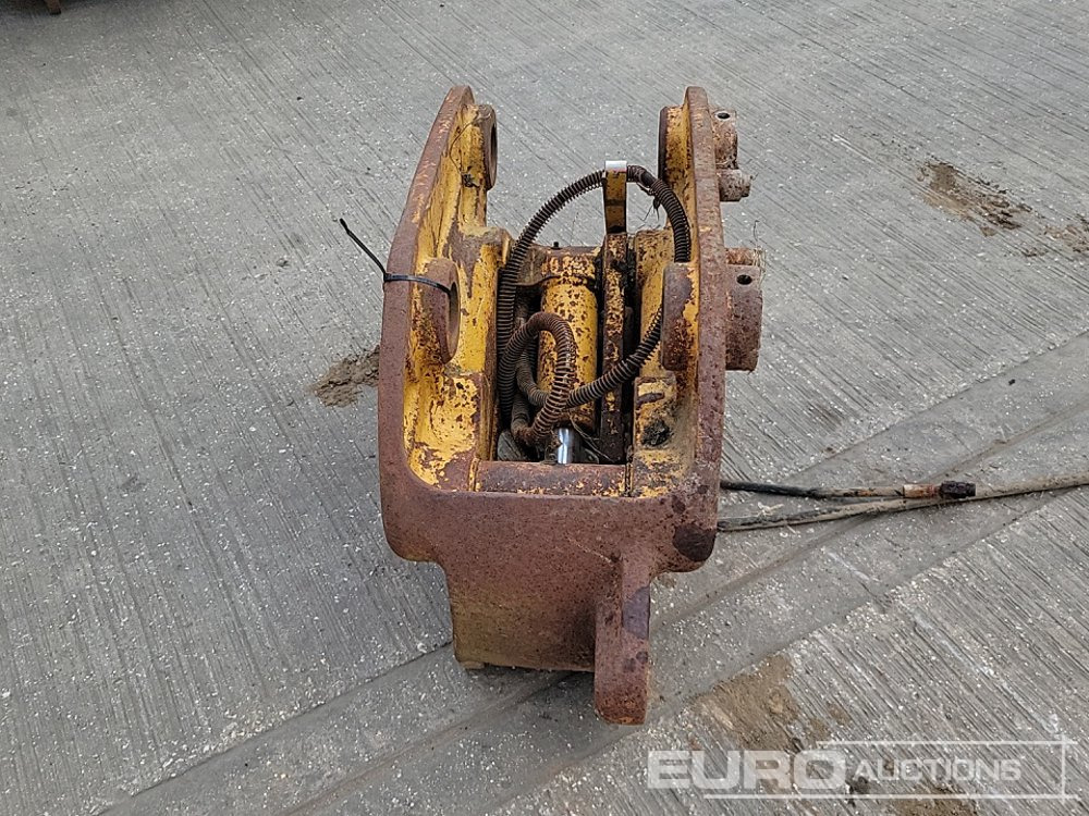 Hydraulic QH 65mm Pin to suit 13 Ton Excavator - Attache rapide: photos 4 Hydraulic QH 65mm Pin to suit 13 Ton Excavator - Attache rapide: photos 4