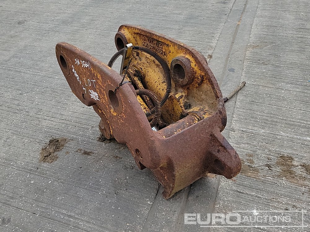 Hydraulic QH 65mm Pin to suit 13 Ton Excavator - Attache rapide: photos 3 Hydraulic QH 65mm Pin to suit 13 Ton Excavator - Attache rapide: photos 3