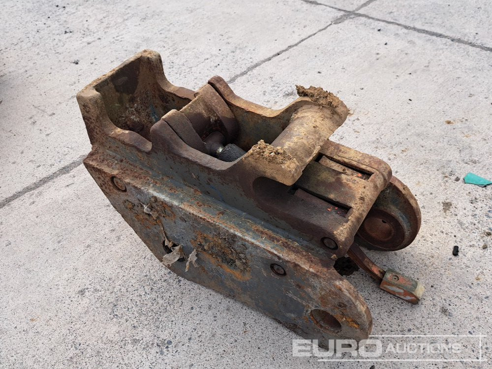 Hydraulic Quick Hitch 80mm Pin to suit 20 Ton Excavator - Attache rapide: photos 3 Hydraulic Quick Hitch 80mm Pin to suit 20 Ton Excavator - Attache rapide: photos 3