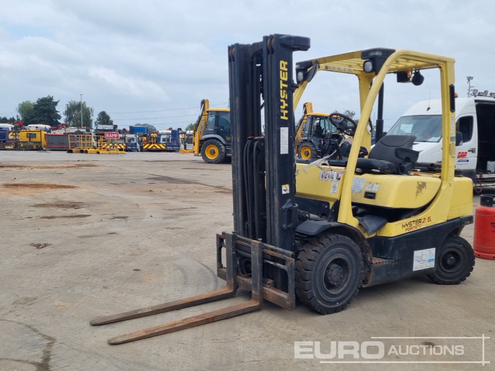 Hyster H2.5FT - Chariot élévateur à gaz: photos 1 Hyster H2.5FT - Chariot élévateur à gaz: photos 1