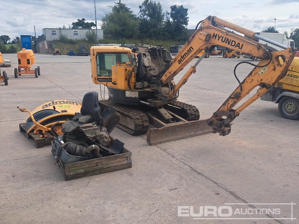 Hyundai R27Z-9 - Mini pelle: photos 4 Hyundai R27Z-9 - Mini pelle: photos 4