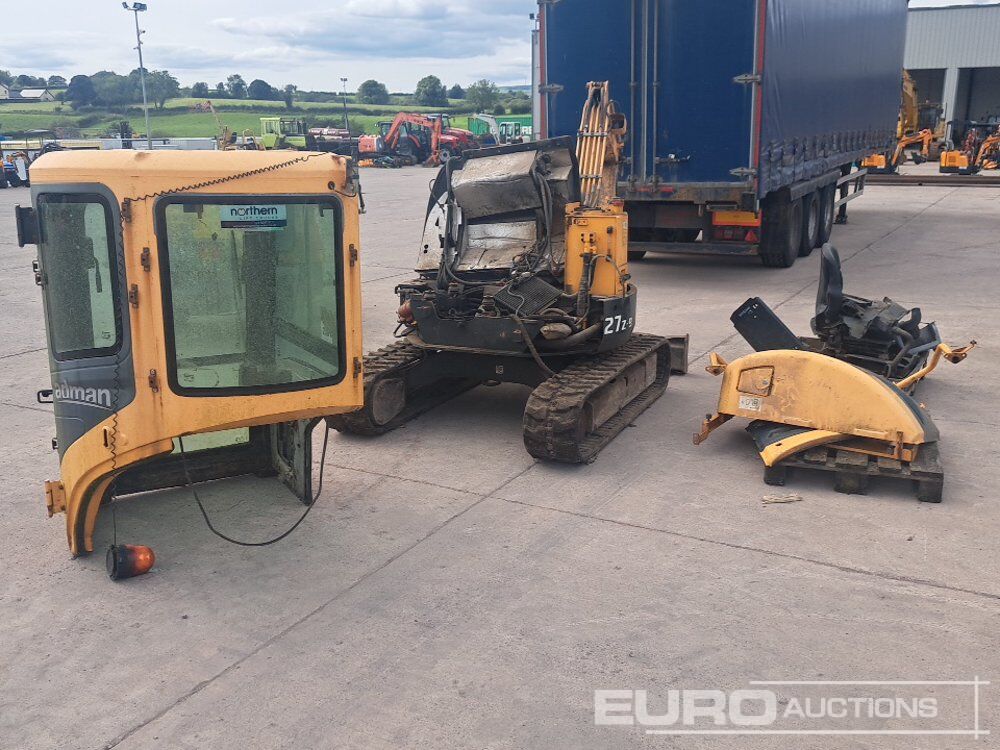 Hyundai R27Z-9 - Mini pelle: photos 3 Hyundai R27Z-9 - Mini pelle: photos 3
