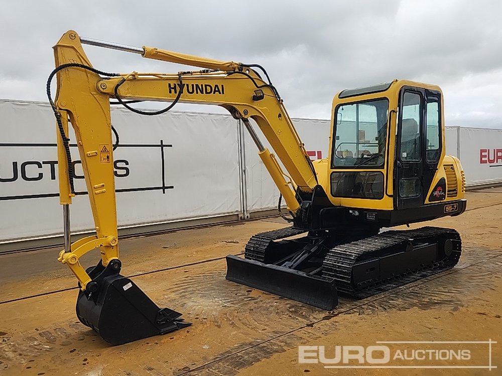 Hyundai R55-7 - Mini pelle: photos 1 Hyundai R55-7 - Mini pelle: photos 1