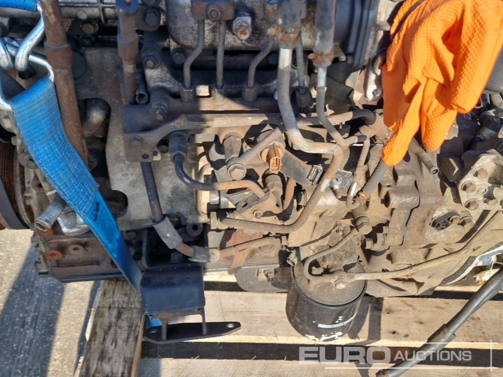 Moteur Isuzu 4 Cylinder Engine, Gearbox: photos 10
