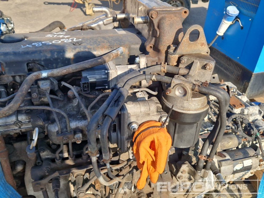 Moteur Isuzu 4 Cylinder Engine, Gearbox: photos 11