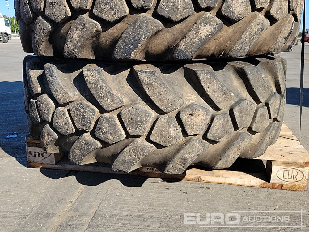 Pneu JCB 15.5-25 Tyre (4 of): photos 9