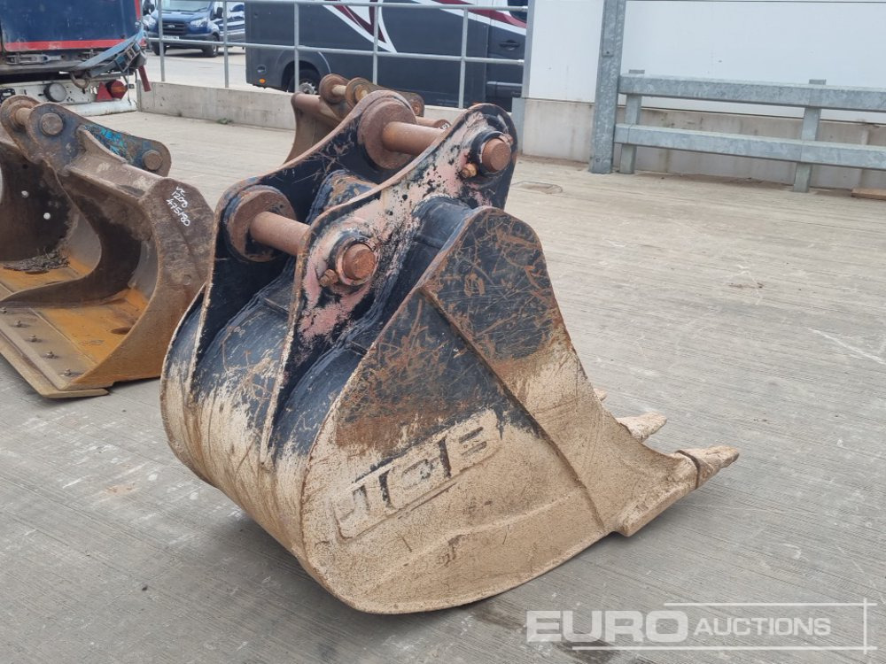 JCB 36" Digging Bucket 80mm Pin to suit 20 Ton Excavator - Godet: photos 5 JCB 36" Digging Bucket 80mm Pin to suit 20 Ton Excavator - Godet: photos 5