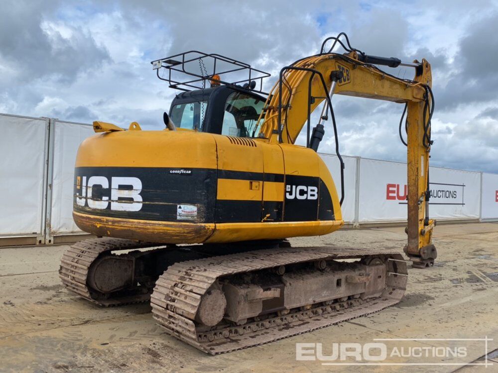 JCB JS130LC - Pelle sur chenille: photos 5 JCB JS130LC - Pelle sur chenille: photos 5
