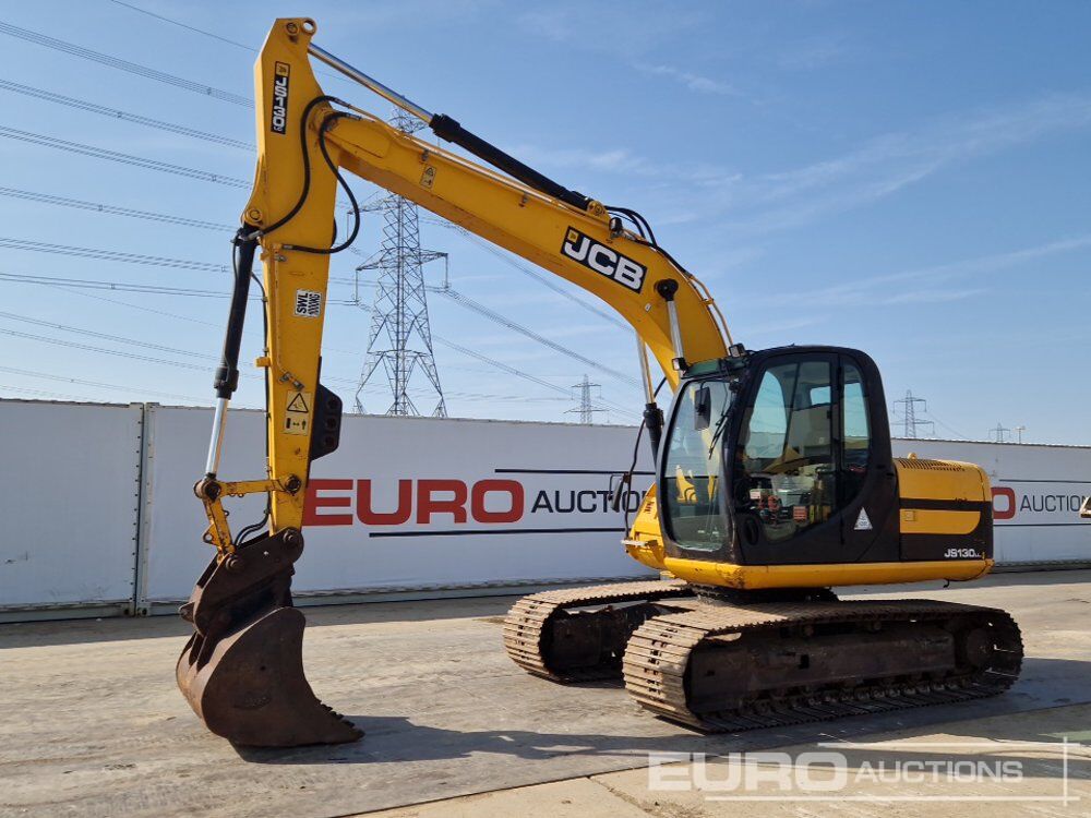 JCB JS130LC - Pelle sur chenille: photos 1 JCB JS130LC - Pelle sur chenille: photos 1