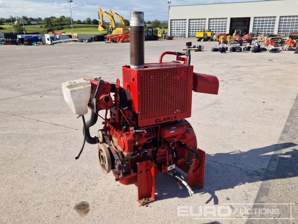 John Deere 4 Cylinder Diesel Engine to suit Clarke Fire Equipment - Moteur: photos 1 John Deere 4 Cylinder Diesel Engine to suit Clarke Fire Equipment - Moteur: photos 1