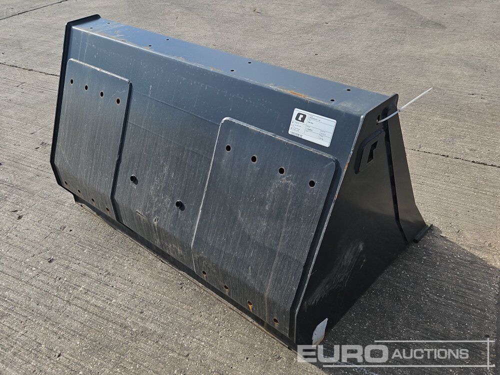 Jost Umea 54" Loading Bucket - Godet: photos 5 Jost Umea 54" Loading Bucket - Godet: photos 5