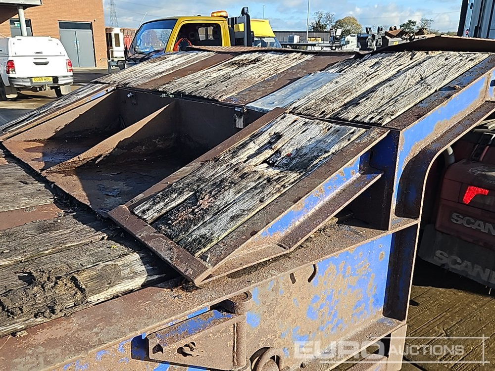 Semi-remorque surbaissé King 4 Axle Step Frame Low Loader Trailer, Neck Ramps, Out Riggers, Rear Steering, Hydraulic Fliptoe Ramps: photos 14 Semi-remorque surbaissé King 4 Axle Step Frame Low Loader Trailer, Neck Ramps, Out Riggers, Rear Steering, Hydraulic Fliptoe Ramps: photos 14