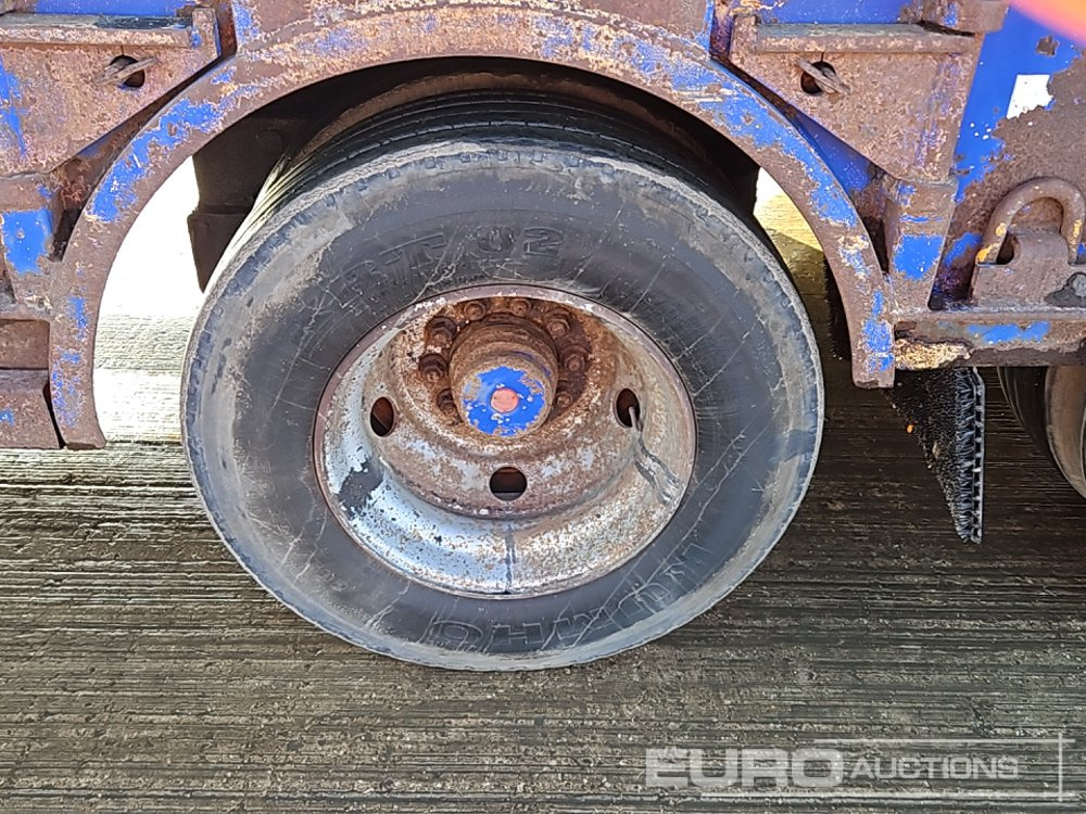 Semi-remorque surbaissé King 4 Axle Step Frame Low Loader Trailer, Neck Ramps, Out Riggers, Rear Steering, Hydraulic Fliptoe Ramps: photos 30 Semi-remorque surbaissé King 4 Axle Step Frame Low Loader Trailer, Neck Ramps, Out Riggers, Rear Steering, Hydraulic Fliptoe Ramps: photos 30