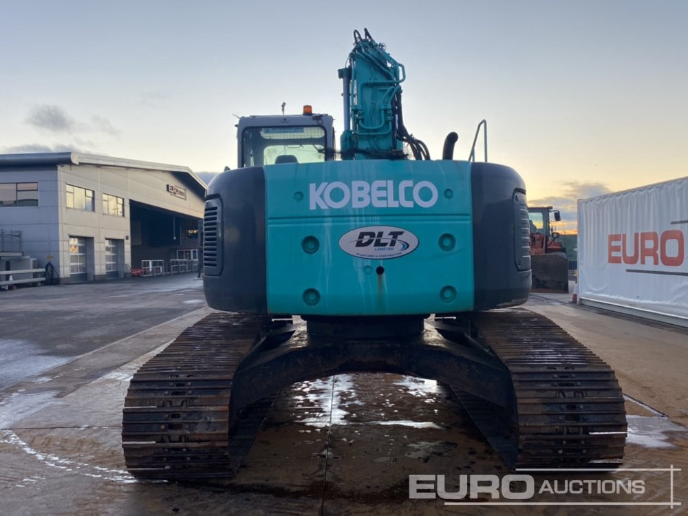 Kobelco SK235SRLC - Pelle sur chenille: photos 4 Kobelco SK235SRLC - Pelle sur chenille: photos 4