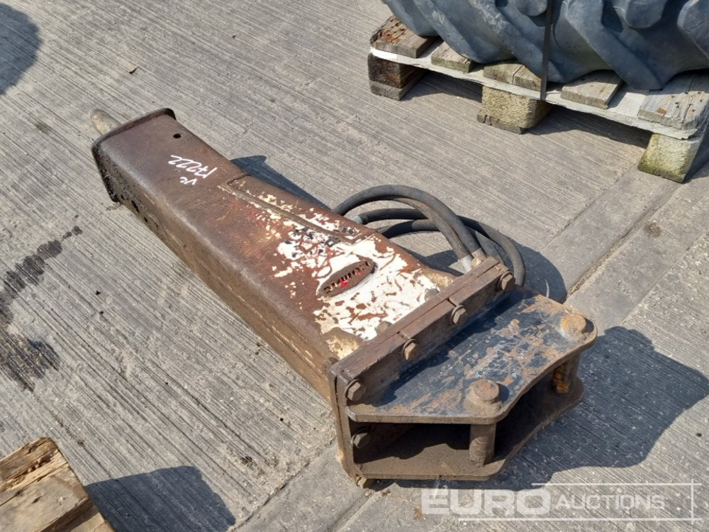 Komac Hydraulic Breaker 35mm Pin to suit Mini Excavator - Marteau hydraulique: photos 3 Komac Hydraulic Breaker 35mm Pin to suit Mini Excavator - Marteau hydraulique: photos 3