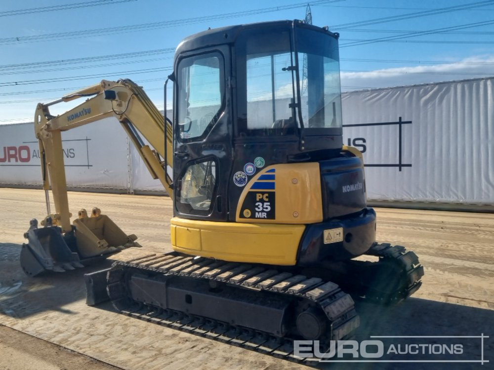 Komatsu PC35MR-2 - Mini pelle: photos 3 Komatsu PC35MR-2 - Mini pelle: photos 3