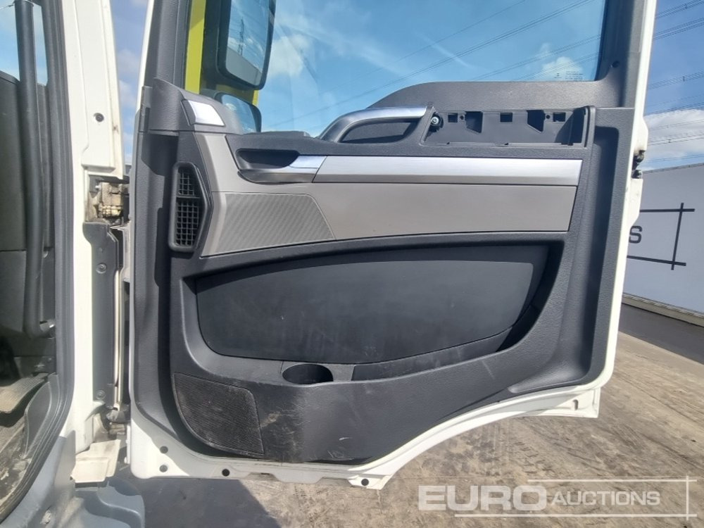Châssis cabine MAN TGL12.220: photos 20