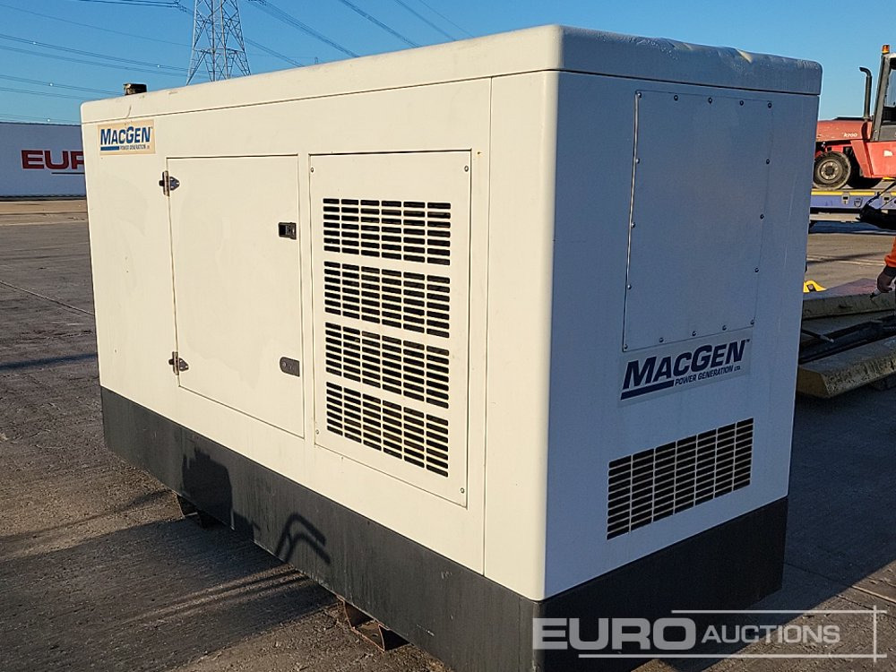 Macgen 00kVA Generator, 4 Cylinder Engine - Groupe électrogène: photos 1 Macgen 00kVA Generator, 4 Cylinder Engine - Groupe électrogène: photos 1