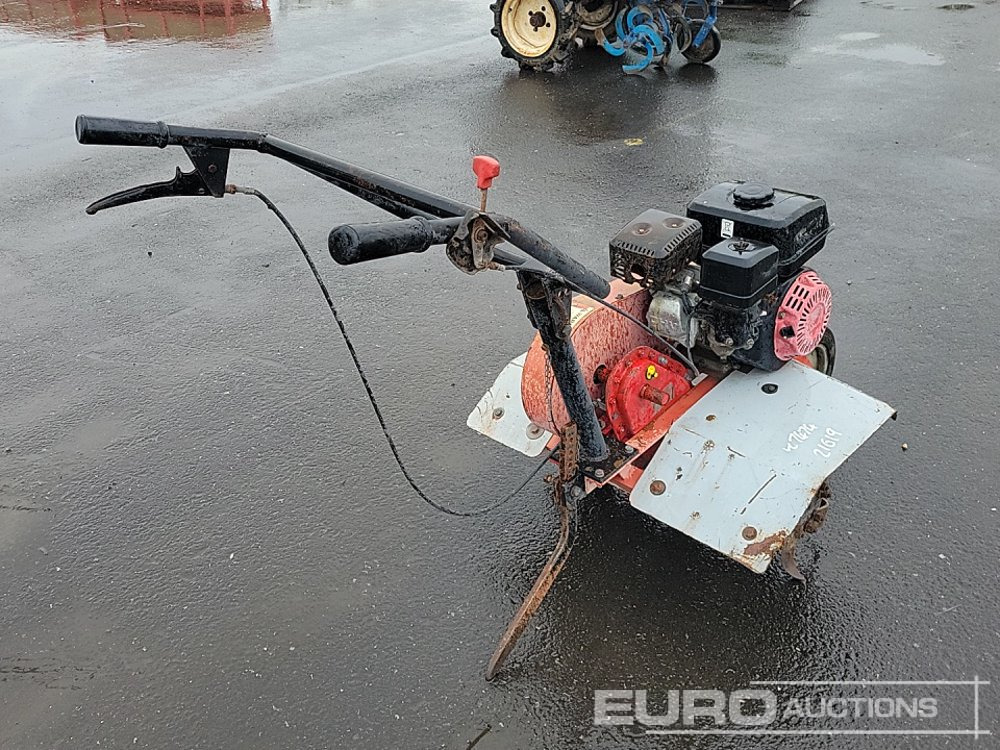 2010 Pedestrian Rotovator, Loncin Engine - Machine agricole: photos 5 2010 Pedestrian Rotovator, Loncin Engine - Machine agricole: photos 5