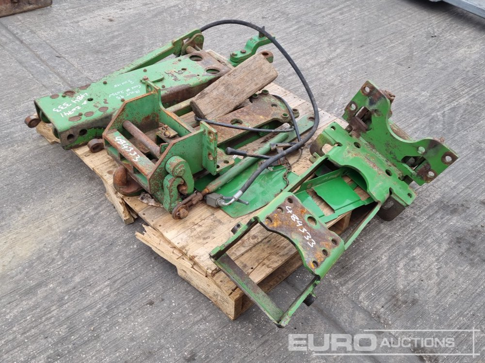 John Deere Pick Up Hitch Units (3 of) - Machine agricole: photos 5 John Deere Pick Up Hitch Units (3 of) - Machine agricole: photos 5