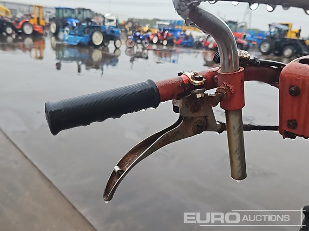 Machine agricole Mitsubishi CT601: photos 28