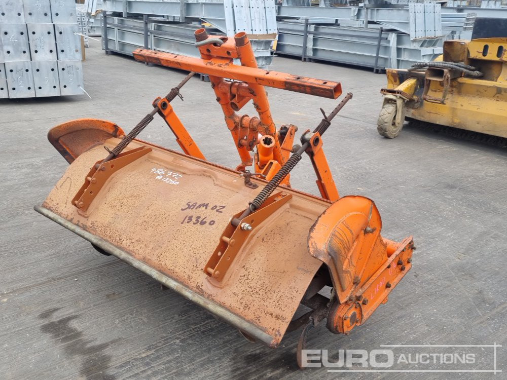 PTO Driven Rotovator to suit 3 Point Linkage - Machine agricole: photos 5 PTO Driven Rotovator to suit 3 Point Linkage - Machine agricole: photos 5