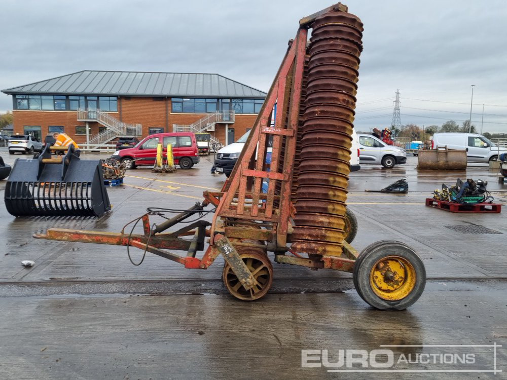 Vaderstad Single Axle Draw Bar Hydraulic Folding Ring Roller - Machine agricole: photos 2 Vaderstad Single Axle Draw Bar Hydraulic Folding Ring Roller - Machine agricole: photos 2