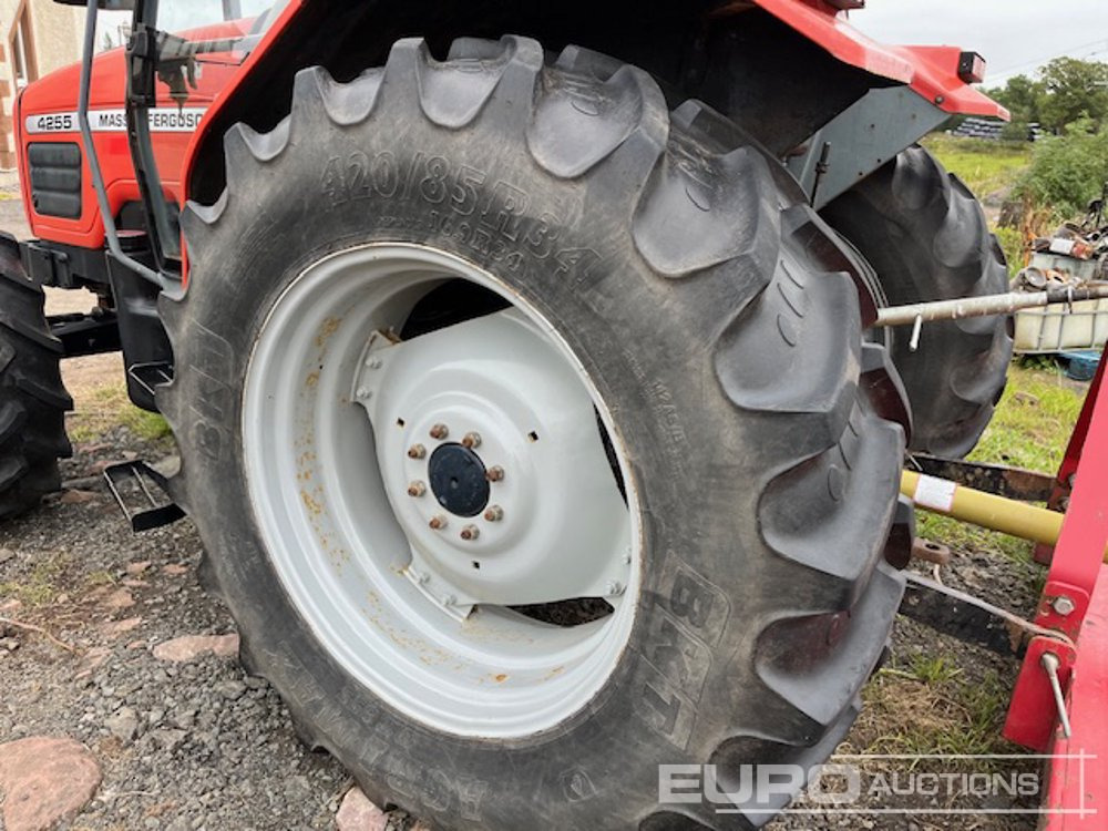 Tracteur agricole Massey Ferguson 4255: photos 8